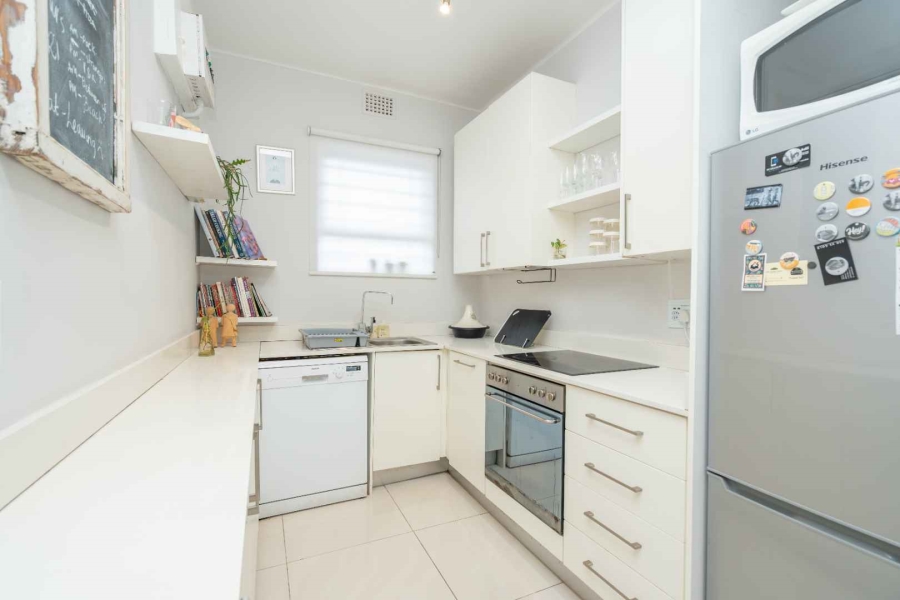 2 Bedroom Property for Sale in Three Anchor Bay Western Cape